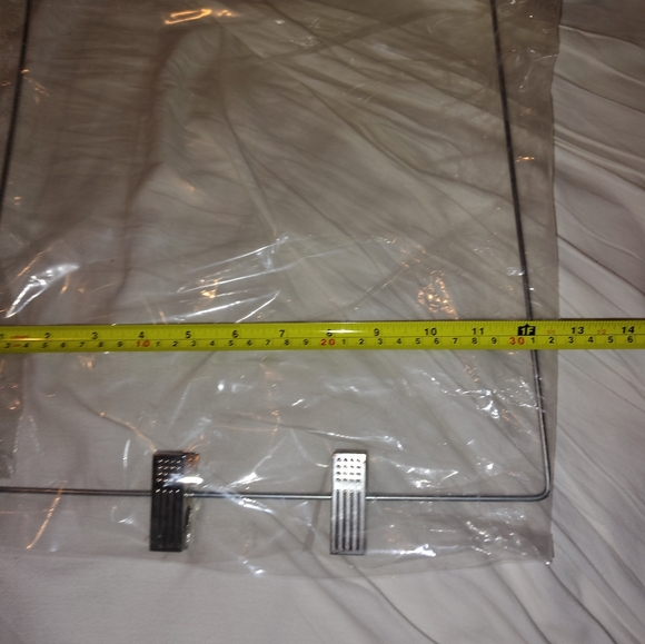 NWTs Set of 2 Wooden Hangers/Medal W/Clips Very Large. See Picture For Size* - Picture 6 of 7